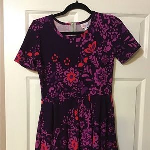 Lularoe Amelia (dress with pockets)